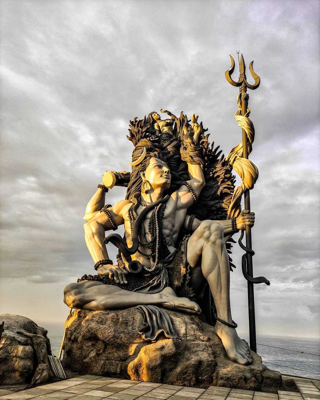 Download Awesome Mahakal Full HD Wallpaper for Mobile - Download best mahakal wallpaper full hd desktop screen. Download lord mahakal best shiva wallpaper full hd desktop screen.